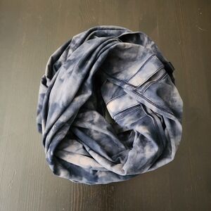 Lululemon Vinyasa Scarf Diamond Dye